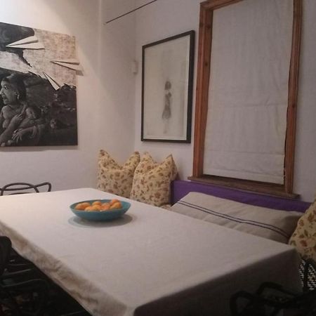 Black Cottage Smithfield Екстериор снимка