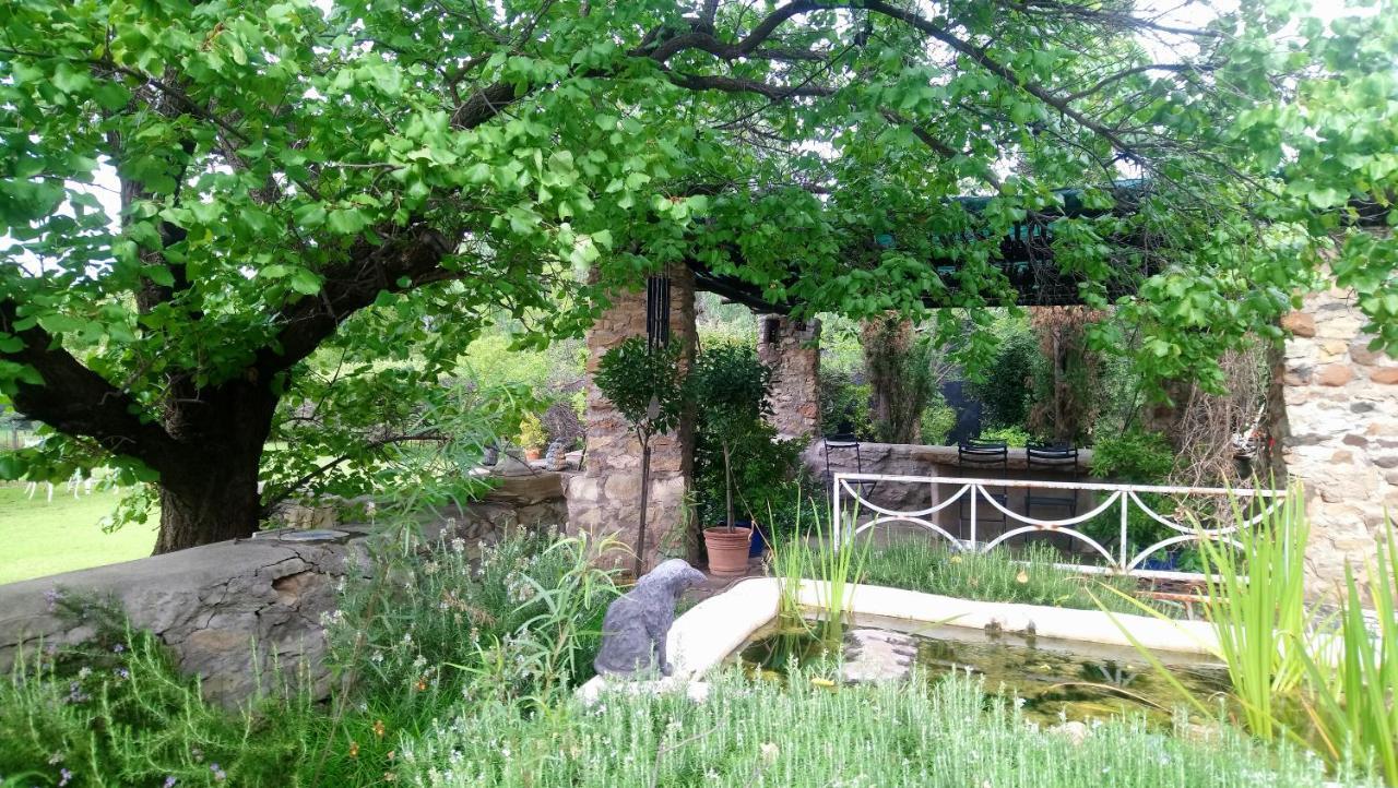 Black Cottage Smithfield Екстериор снимка